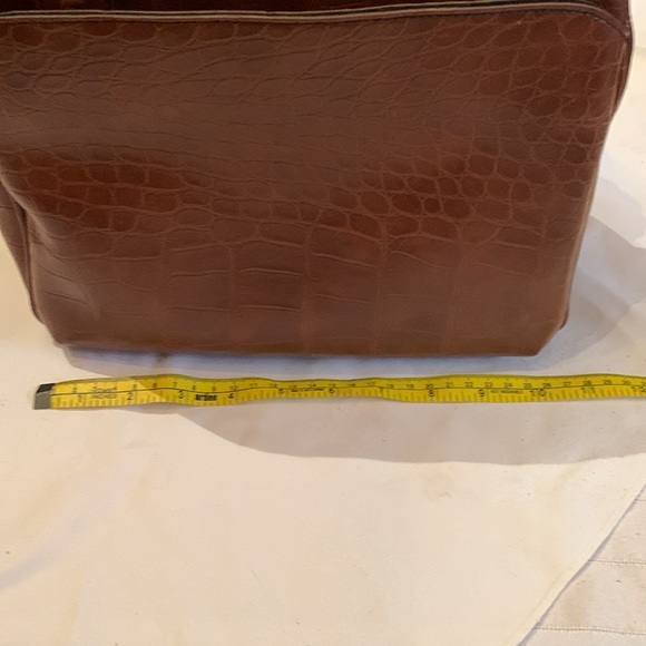 CORNELL LEATHER PURSE - Picture 8 of 11